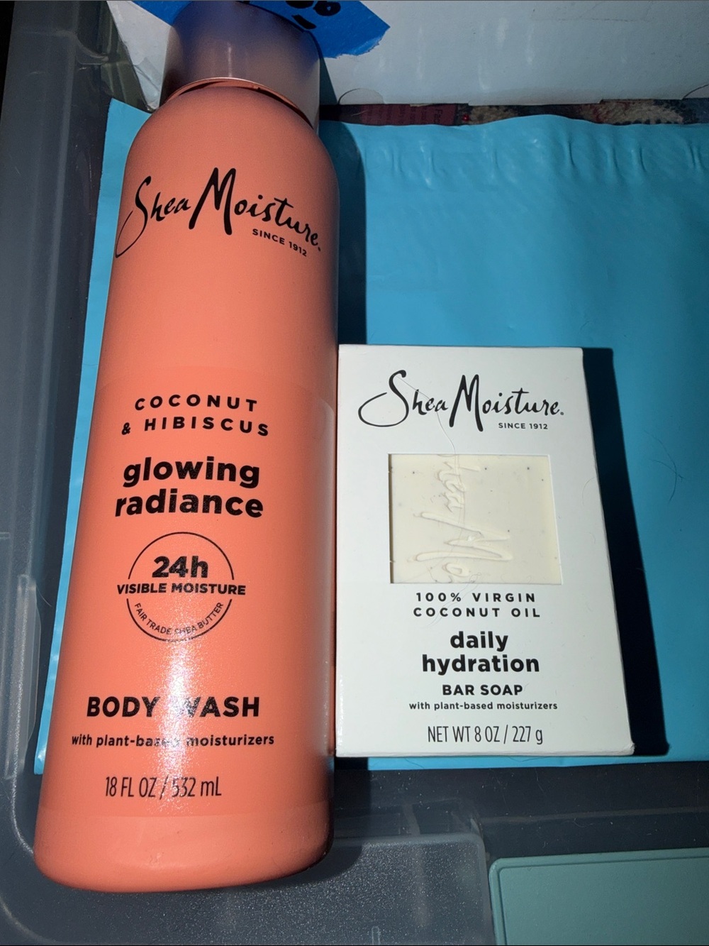 Shea Moisture Coconut & Hibiscus Glowing Radiance Body Wash/bar soap